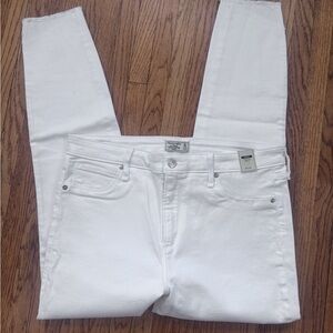 Abercrombie & Fitch Women's White Skinny Jeans